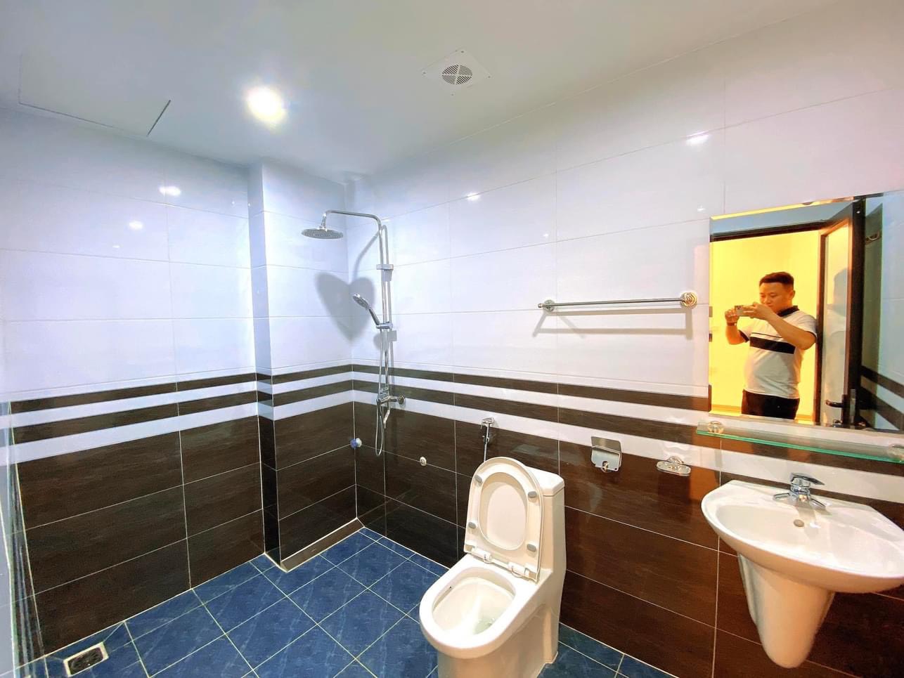 BÁN NHÀ TRẦN CUNG BẮC TỪ LIÊN NHÀ MỚI GẦN PHỐ 5 M RA OTO NGÕ THÔNG GIAO THÔNG THUẬN TIỆN