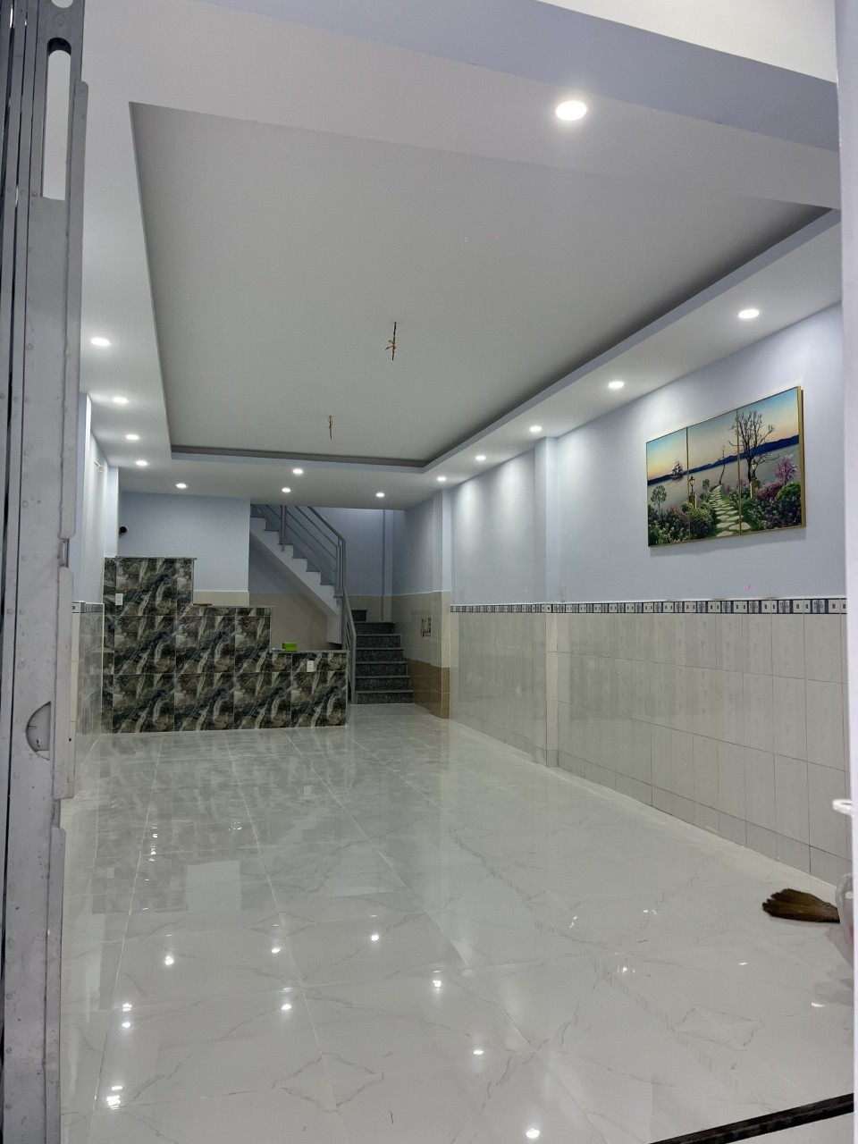 BÁN NHÀ NI SƯ HUỲNH LIÊN- NGAY CHỢ TÂN BÌNH 54M2 – 4,3 TỶ.