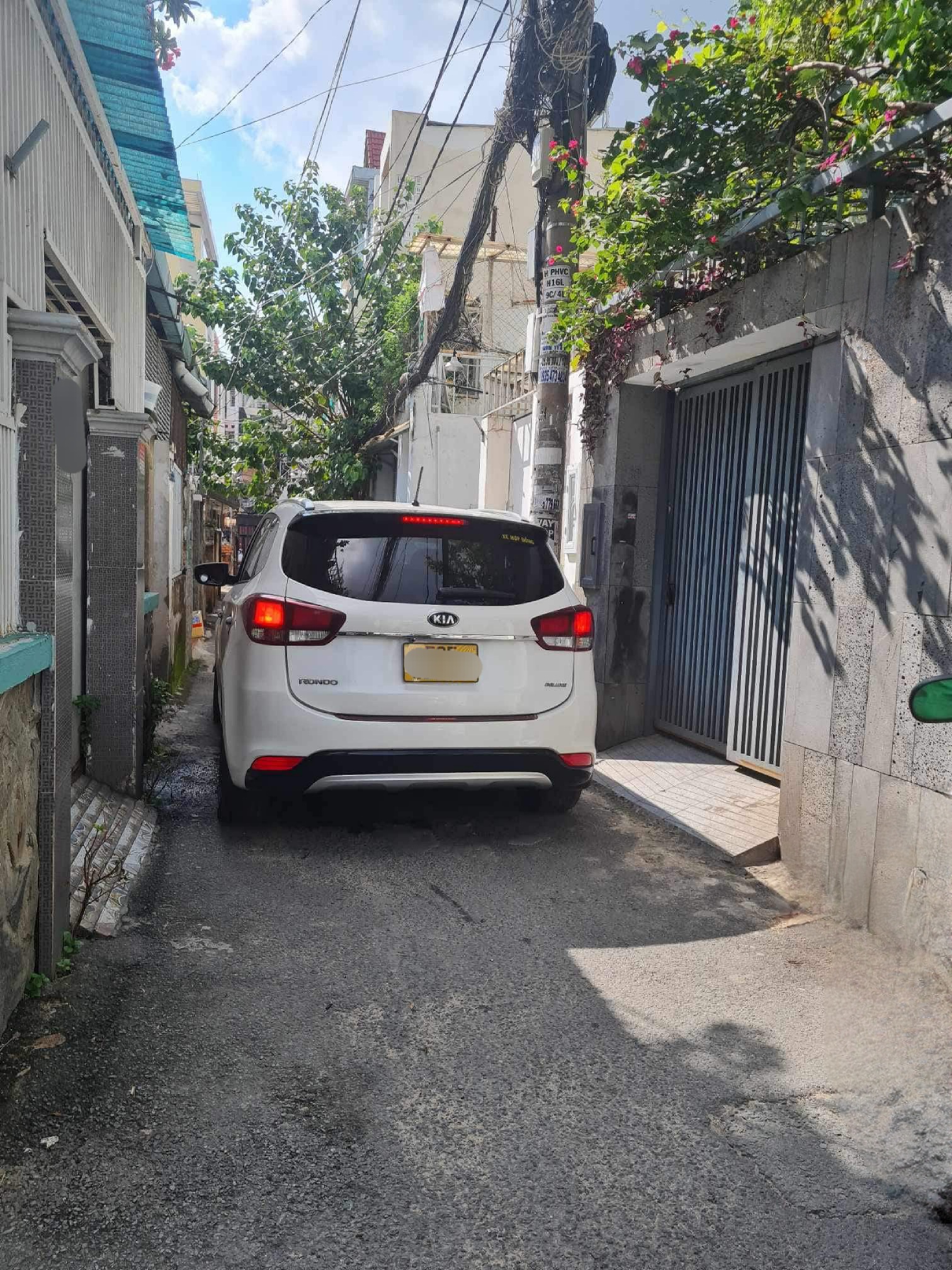 Nhà hẻm Xe Hơi 1 sec Lê Văn Thọ P16 Gò Vấp 4x10M 2 tầng Chỉ 3 Tỷ hơn xíu.