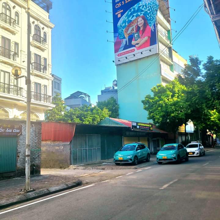 Bán Nhà Phố Đàm Quang Trung, Long Biên 48m2, giá 3,6 tỷ