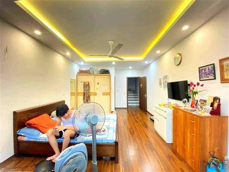 Siêu phẩm Lê Thanh Nghị Lô Góc 46m2x 4 tầng, Kinh Doanh, Ba Gác phóng, 30m ra phố Giá 7,95 tỷ.
