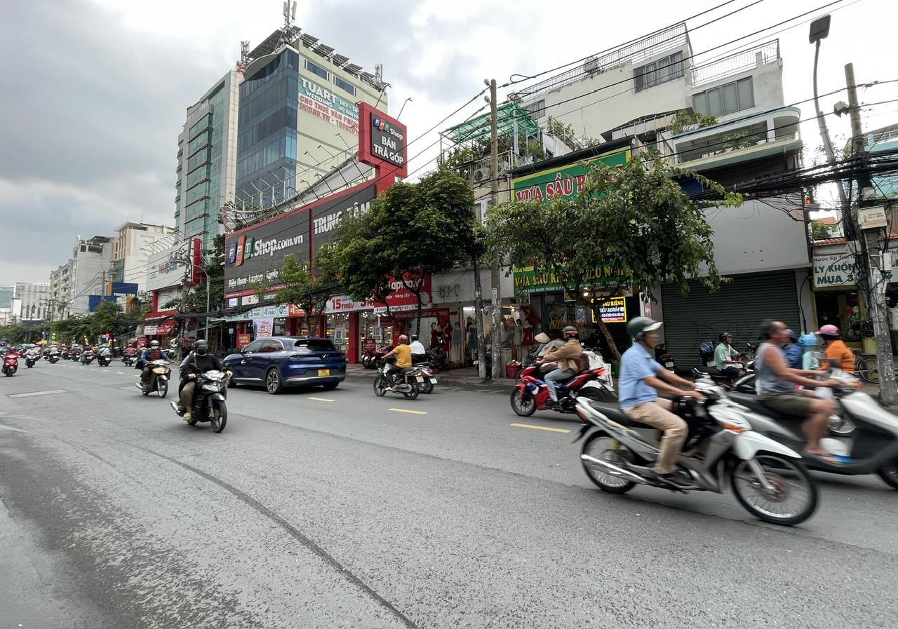 CÁCH MẠNG THÁNG 8 - Q10 - HXH DT 5x12 3 TẦNG CHỈ HƠN 9 Tỷ.