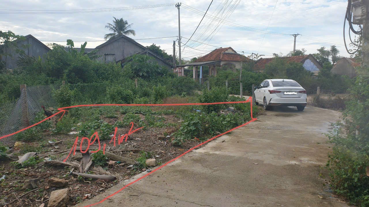 Lô Đất Góc 109m2 cho Vợ chồng trẻ nghỉ dưỡng Otô tận nơi, giá chỉ 450Tr.