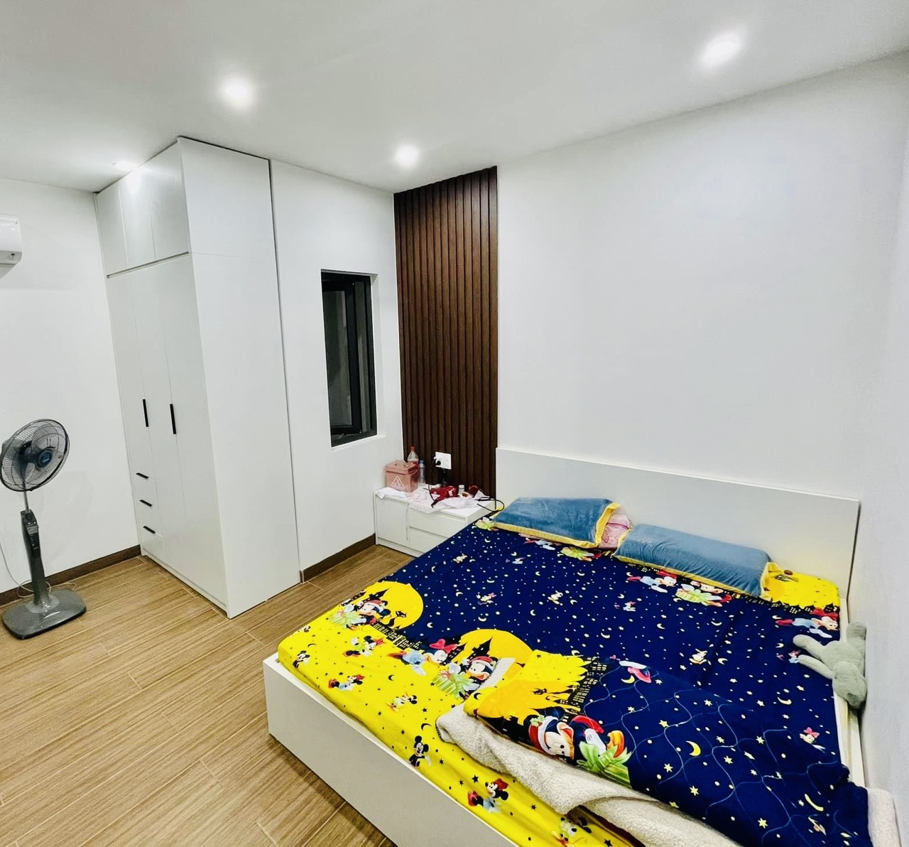 Bán Nhà 4,5 Tầng 60m2 Vị Trí Trung Tâm Tại Sở Dầu, Hồng Bàng, Hải Phòng chỉ hơn 6 tỷ.