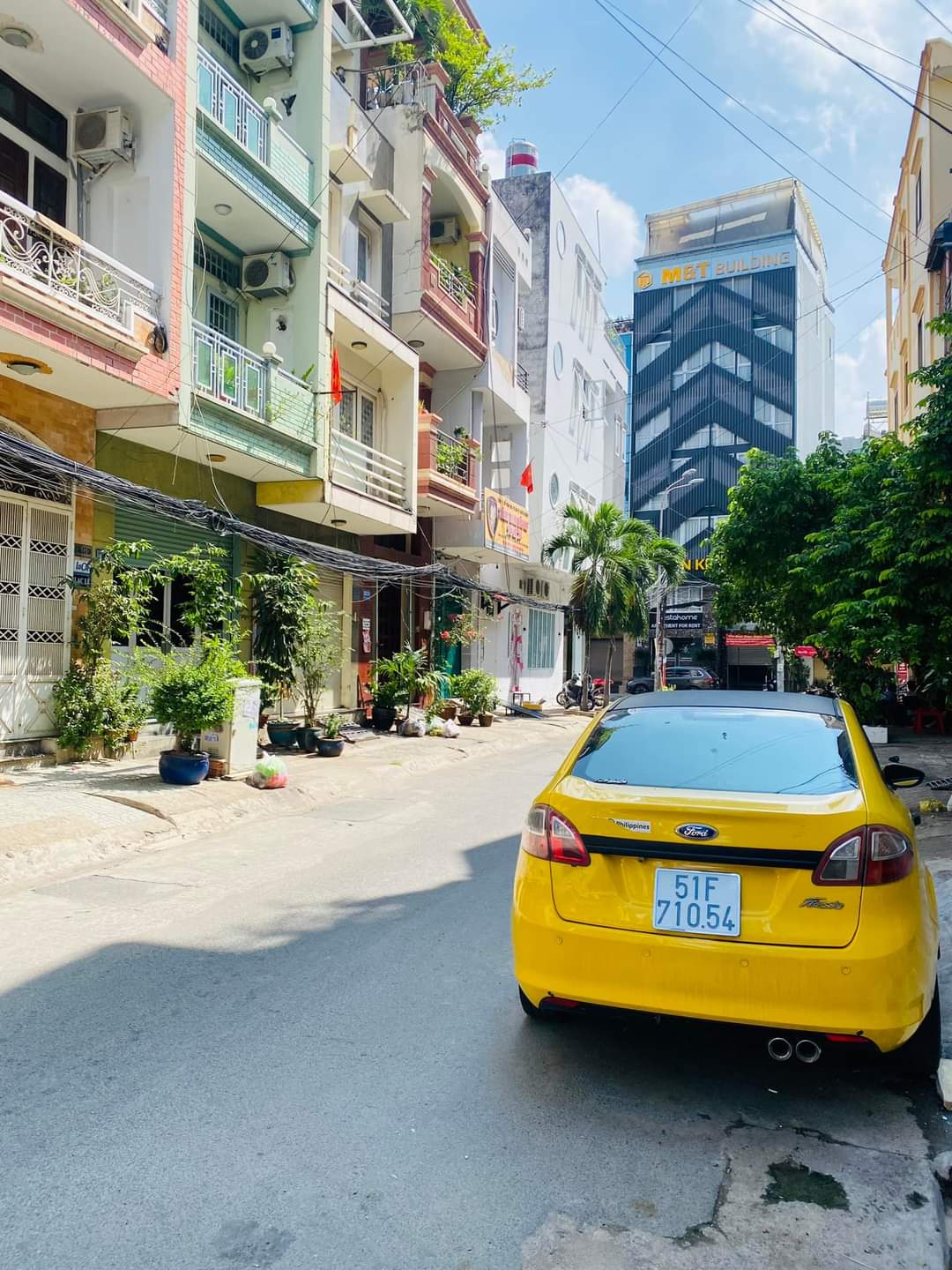 Ngộp Hồng Lạc - Tân Bình - 60m2 - 5 tầng - HXH Sát MT.