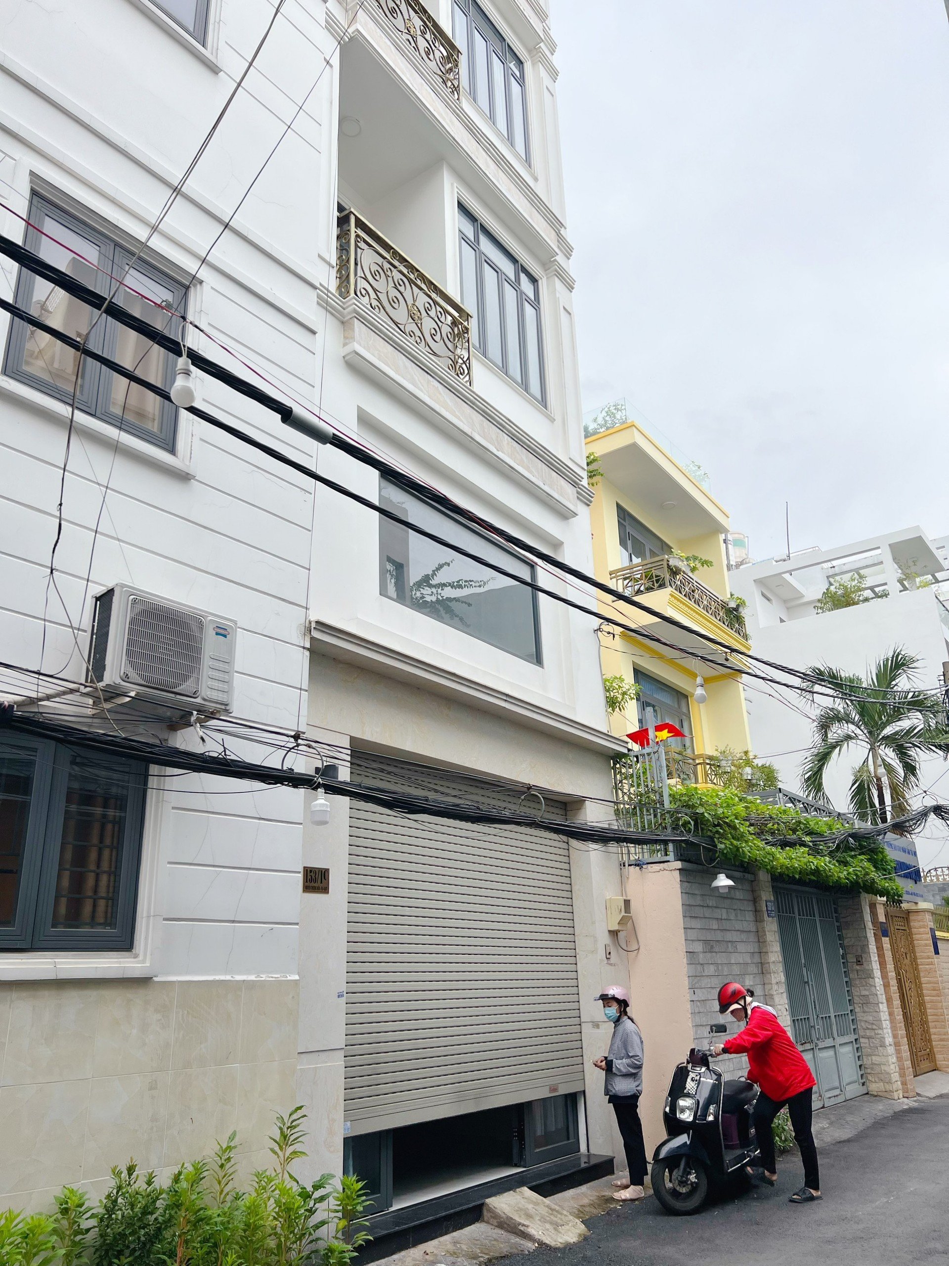 Bán nhà 3 Tầng MT đường Lương Định Của- vòng xoay An Phú ,P.An Phú,TP. Thủ Đức , DT 7x20m,giá 26 Tỷ.