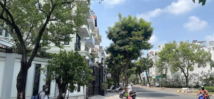 BIỆT THỰ SÂN VƯỜN GÓC 2 MẶT TIỀN VIEW CÔNG VIÊN KDC AN PHÚ HƯNG, P.TÂN PHONG, Q7.