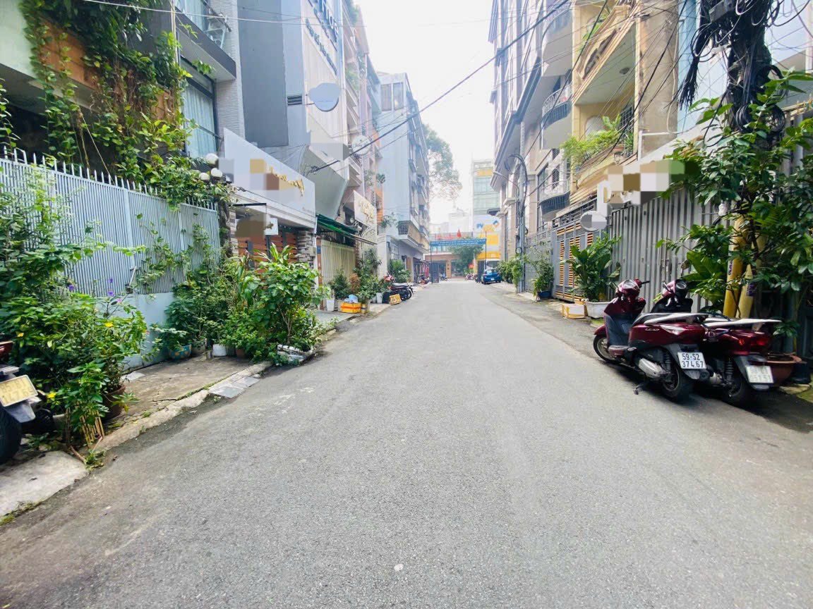 Nhà 1 trệt 1 lửng 2 lầu 4PN ngay Tô Hiến Thành. Bớt lộc cho ae tiện ch.