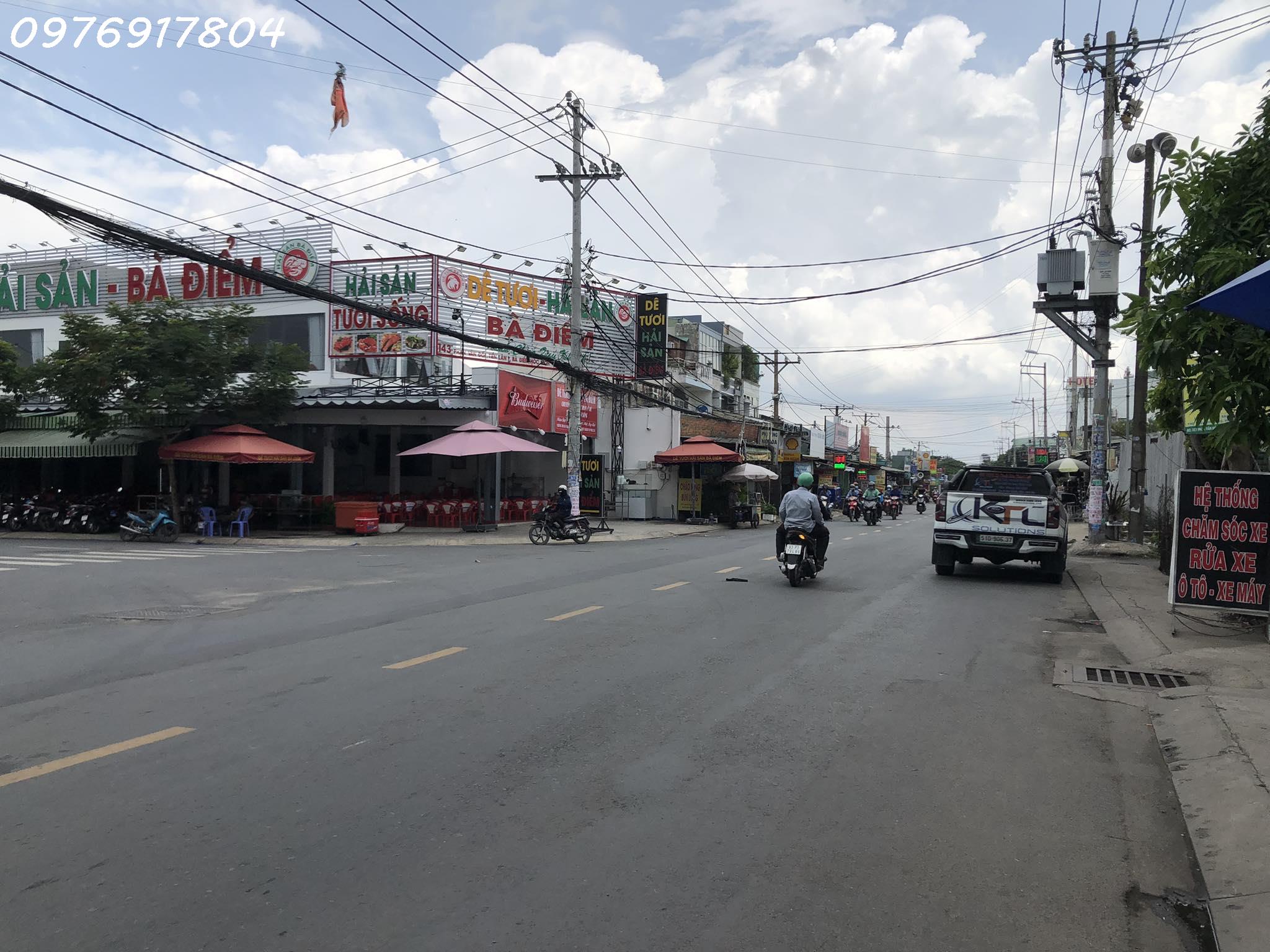 BÁN NHÀ MẶT TIỀN DƯỜNG PHAN VĂN ĐỐI. BÀ ĐIỂM. HOC MÔN. 14 X 62M. NỞ HẬU 18,5M. TỔNG DIỆN TICH 1028 M2. GIÁ 46 TỶ.