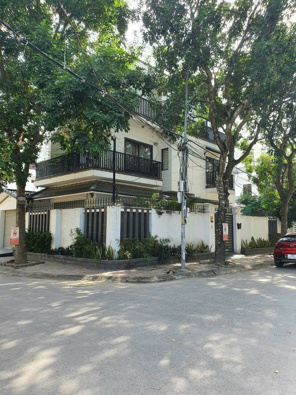 Cần bán biệt thự 242 m lô góc 2 mặt tiền Ngô Gia Tự Đằng Lâm Hải An.