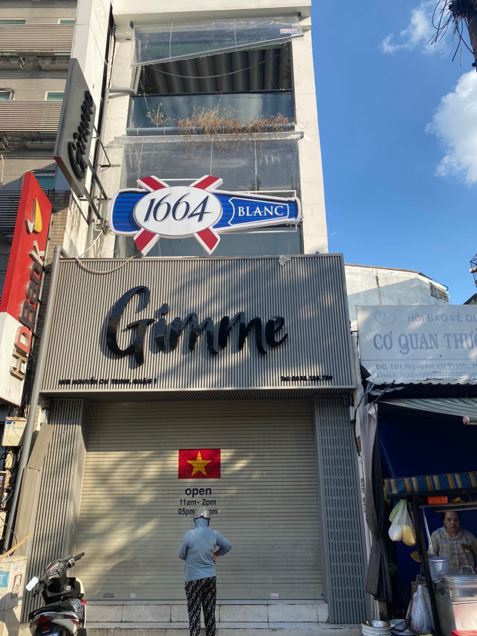 Nhà HOT Nguyễn Cư Trinh! 65tr-Vỉa Hè Rộng 4M có chỗ đổ Xe Hơi-Cho Thuê 4Tầng Sàn Suốt.