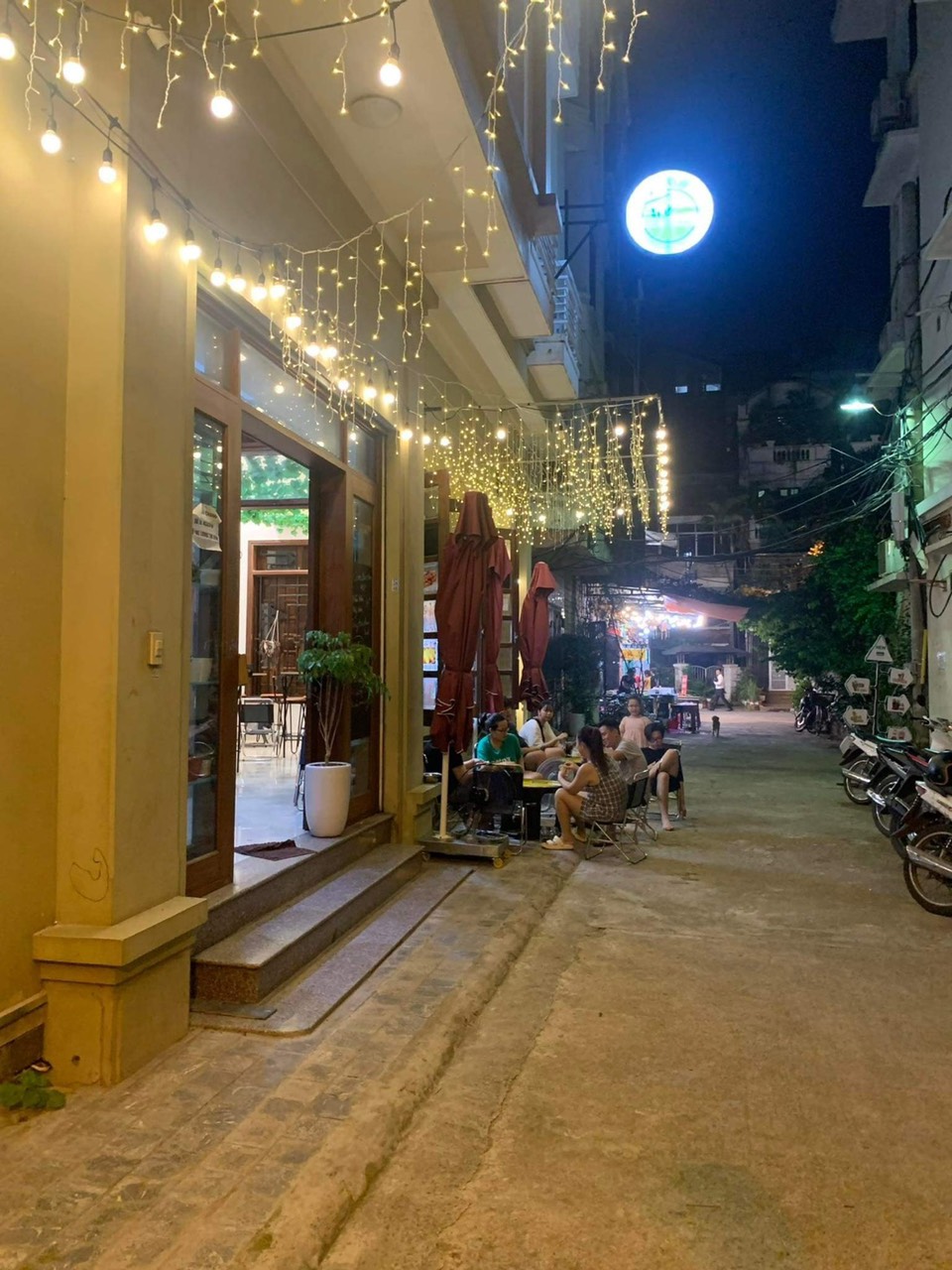 Chính chủ cần bán nhà Bán nhà phân lô giáo viên ngõ a10 đại học hà nội.