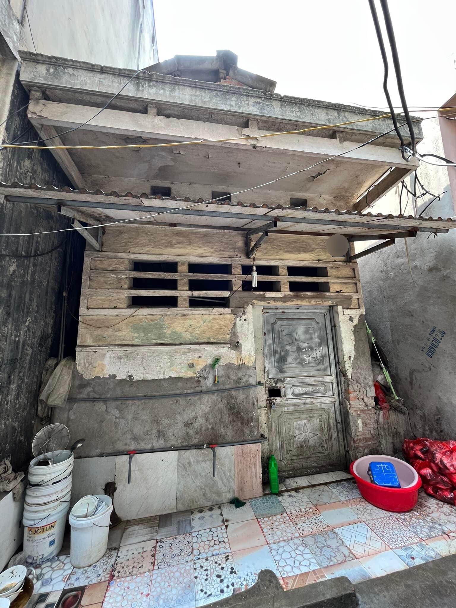 NHÀ C4 HOÀNG CẦU, 40M, MT 4M, Ô TÔ 4 CHỖ QUA, 5M RA MẶT PHỐ, GIÁ 5,85 TỶ CÓ TL.