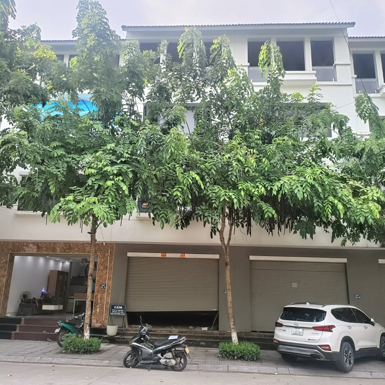 Liền kề trục chính Geleximco cách đường Lê Trọng Tấn 50m, DT 85M2 chỉ hơn 9 tỷ.