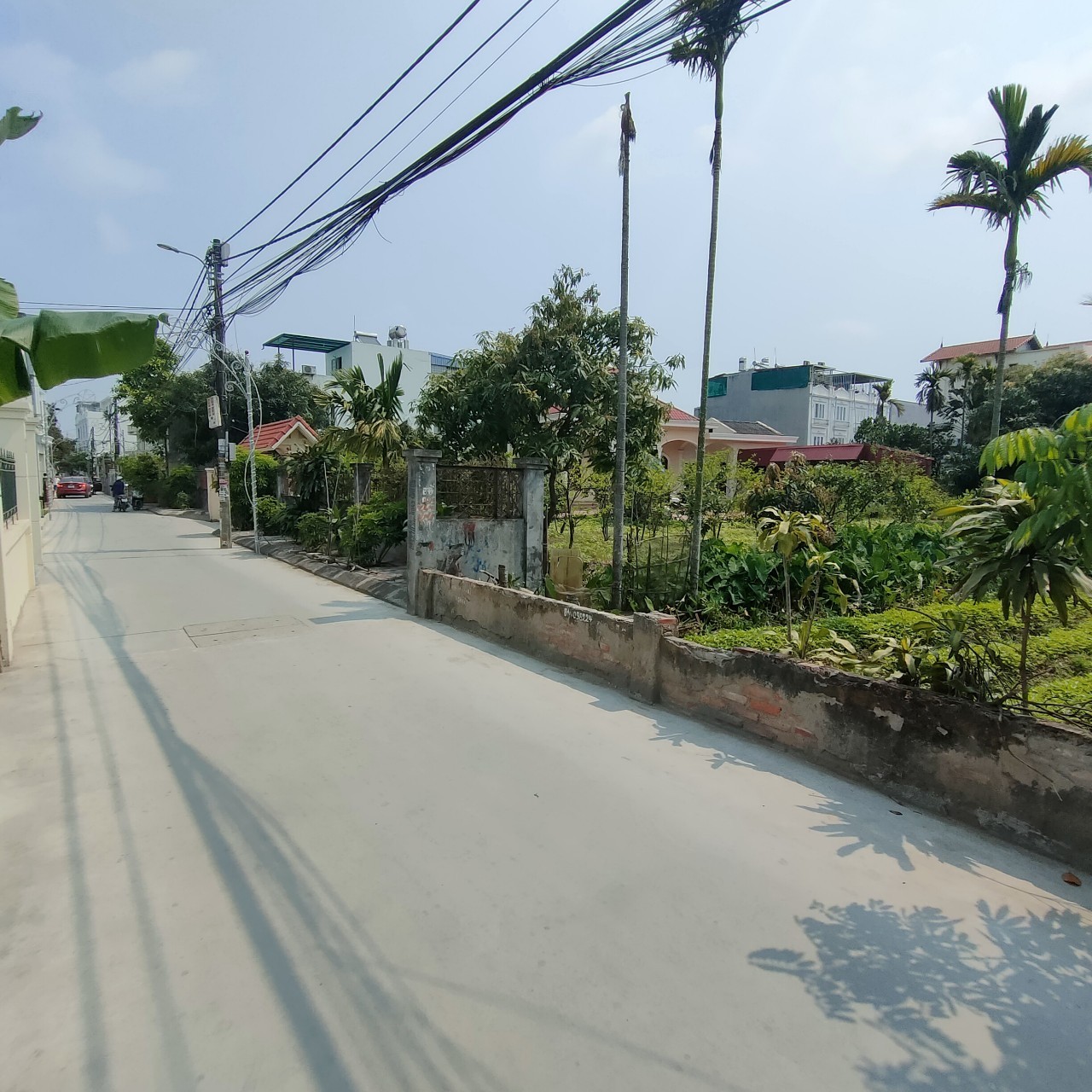 Bán lô đất mặt ngõ Lũng Đông Đằng Hải 100M ngang 5 chỉ hơn 3ty.