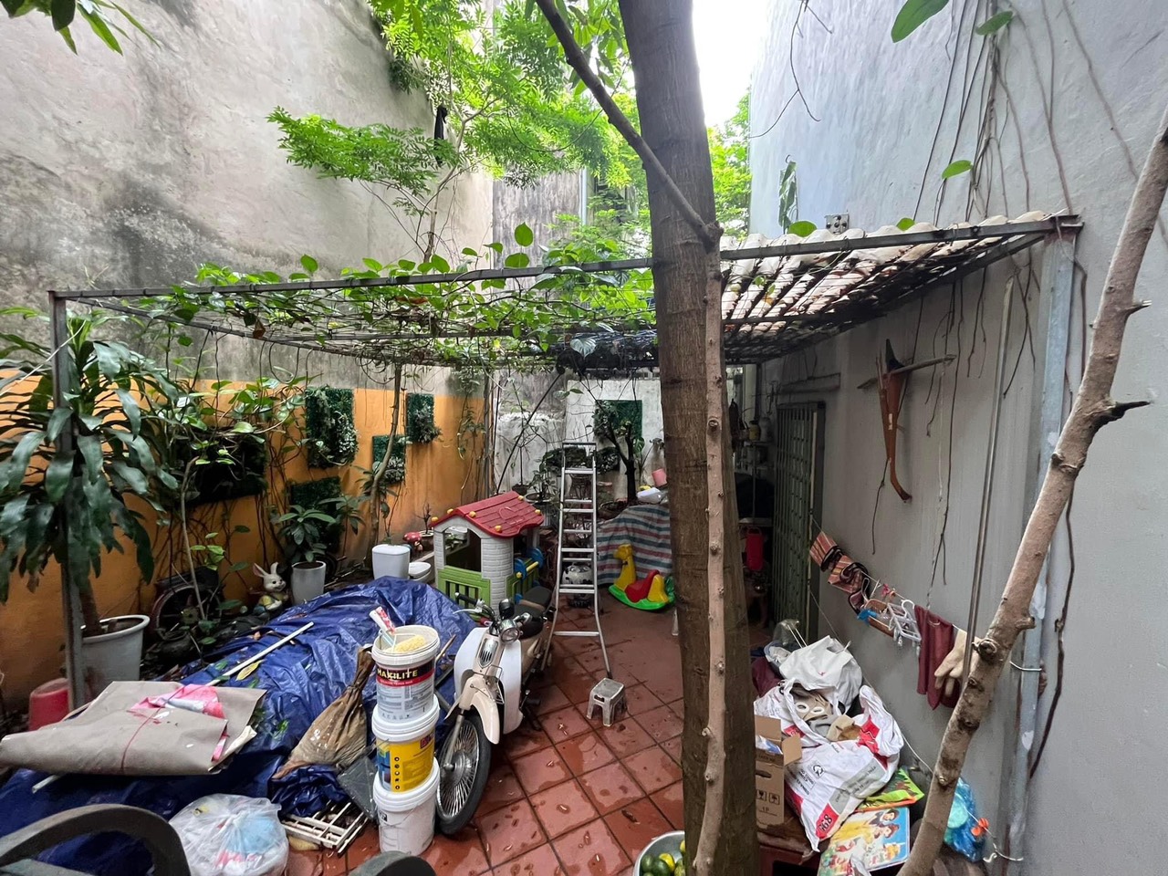 BÁN ĐẤT NGUYỄN PHÚC LAI, 40M, MT 5,2M, NGÕ BAGAC TRÁNH, 15M RA PHỐ, GIÁ 5,6 TỶ TL.