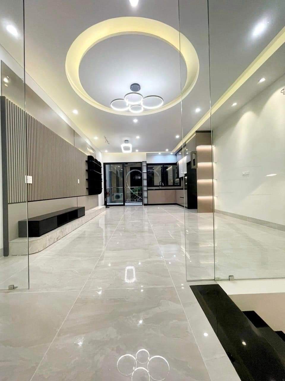 Bán nhà Trường Chinh, 50m2 x 7T x 14.3 tỷ - MẶT NGÕ THÔNG - Ô TÔ - KINH DOANH - THANG MÁY.