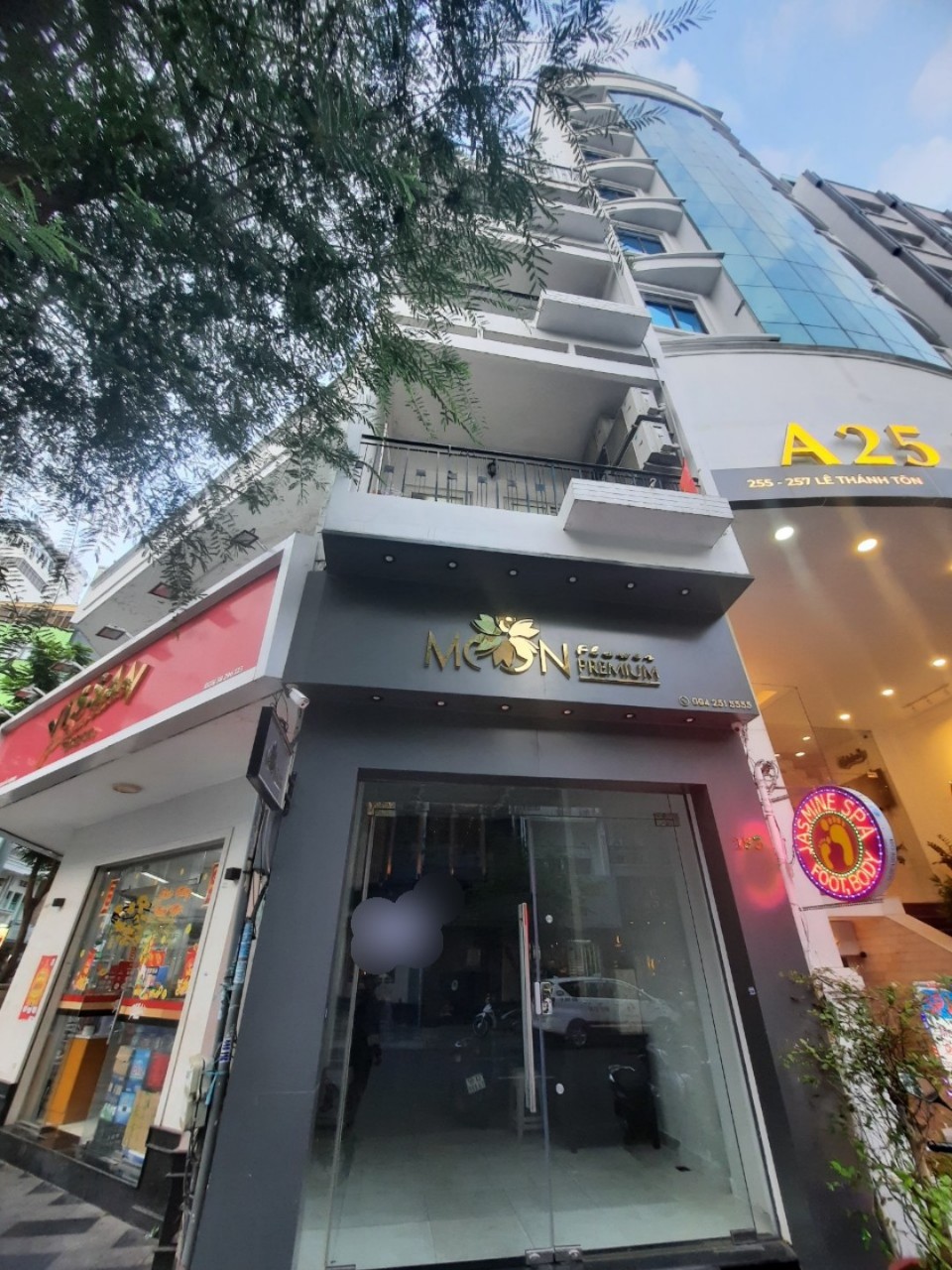 Góc 2 Mặt Tiền Lê Thánh Tôn Cho Thuê Mặt Bằng Kinh Doanh, Diện Tích 4x20, Giá 50tr.