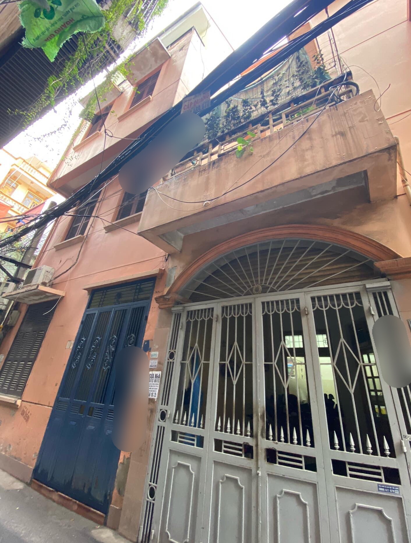 NHÀ 4 TANG ĐÊ LA THÀNH, Ô TÔ ĐỖ, 44M, MT 5,5M, MẶT NGÕ, NGÕ THÔNG, GIÁ 6,45 TỶ TL.