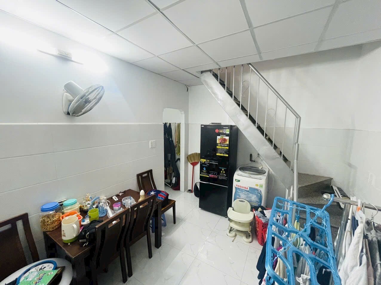 Bán nhà hẻm xe hơi đường Nguyễn Sĩ Sách p15 Tân Bình 4.4 x16 gần chợ Tân Trụ.