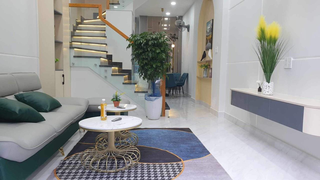 QUẬN 10 HÒA HƯNG - 10M RA ĐƯỜNG 14M , 54M2, 4PN, BAN CÔNG THÔNG THOÁNG - HẺM AN NINH - GIÁ YÊU THƯƠNG #8TỶ NHỈNH TL..