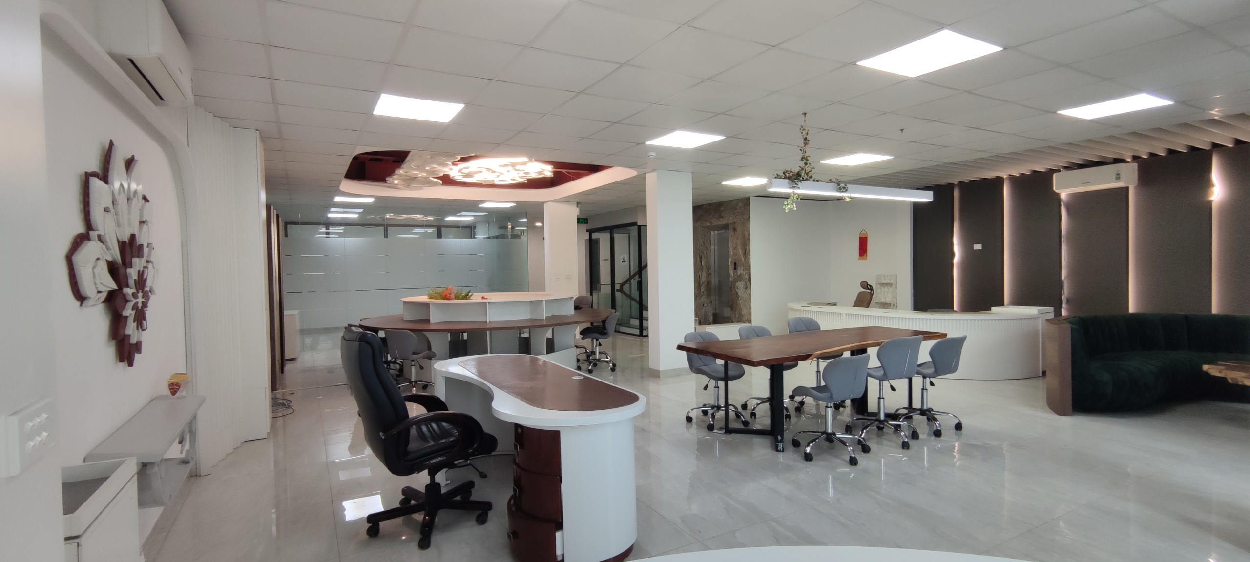 CHÍNH CHỦ CHO THUÊ SÀN VĂN PHÒNG CẠNH KHU LIÊN CƠ VÕ CHÍ CÔNG.
