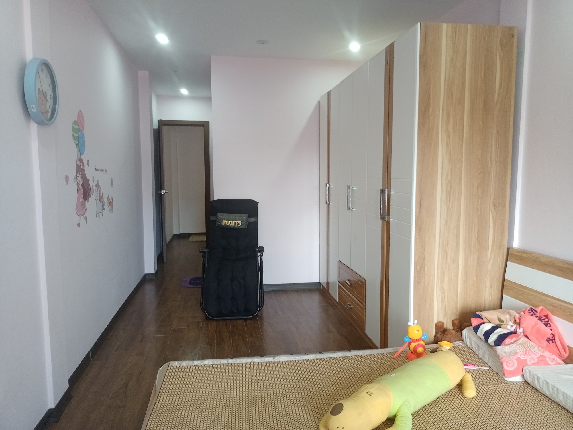 PHÂN LÔ Ô TÔ - VỈA HÈ - KHU ĐÔ THỊ 2.1 HA - PHÚ DIỄN - 30M2 X 5 TẦNG 1 TUM - GẦN ĐH TÀI NGUYÊN MT - Ở VÀ KD TỐT.