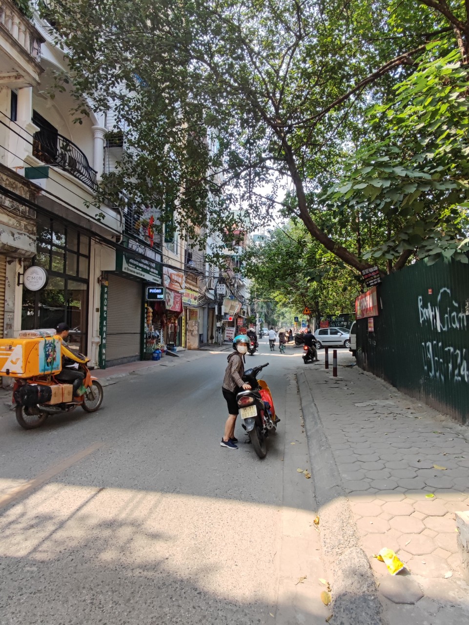 Bán gấp đất xây building Nam Từ Liêm 134m2 mt 6m giá 23 tỷ.