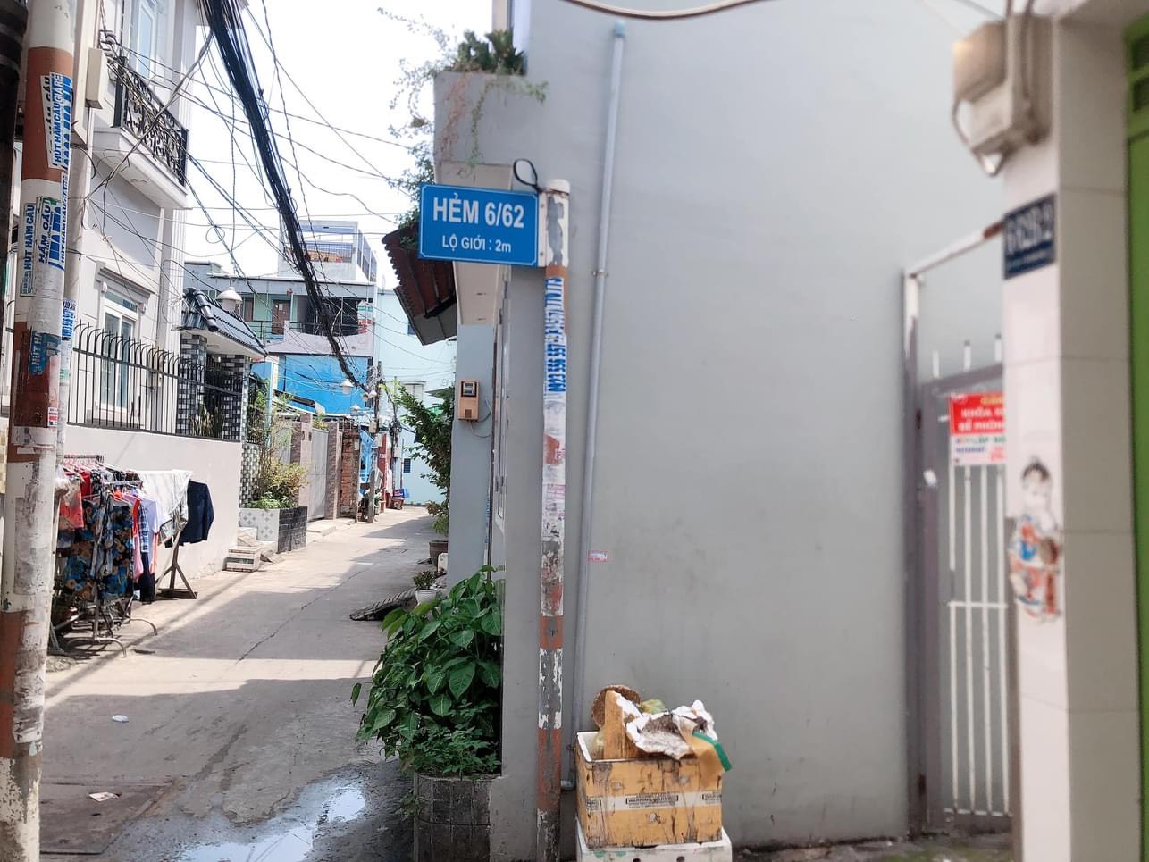 BÁN NHÀ 3 TẦNG. ĐÃ HOÀN CÔNG .ĐANG KHAI THÁC CHO THUÊ - 84m2. NGÂN HÀNG ĐÃ THẨM ĐỊNH 5,8 tỷ. GIÁ BÁN CHỈ CÒN NHỈNH 4.