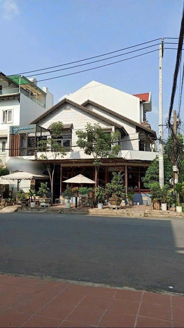 Bán nhà góc 2 MT kinh doanh Đường 23, P. Hiệp Bình Chánh, dt 138m² giá 13,9 tỷ.