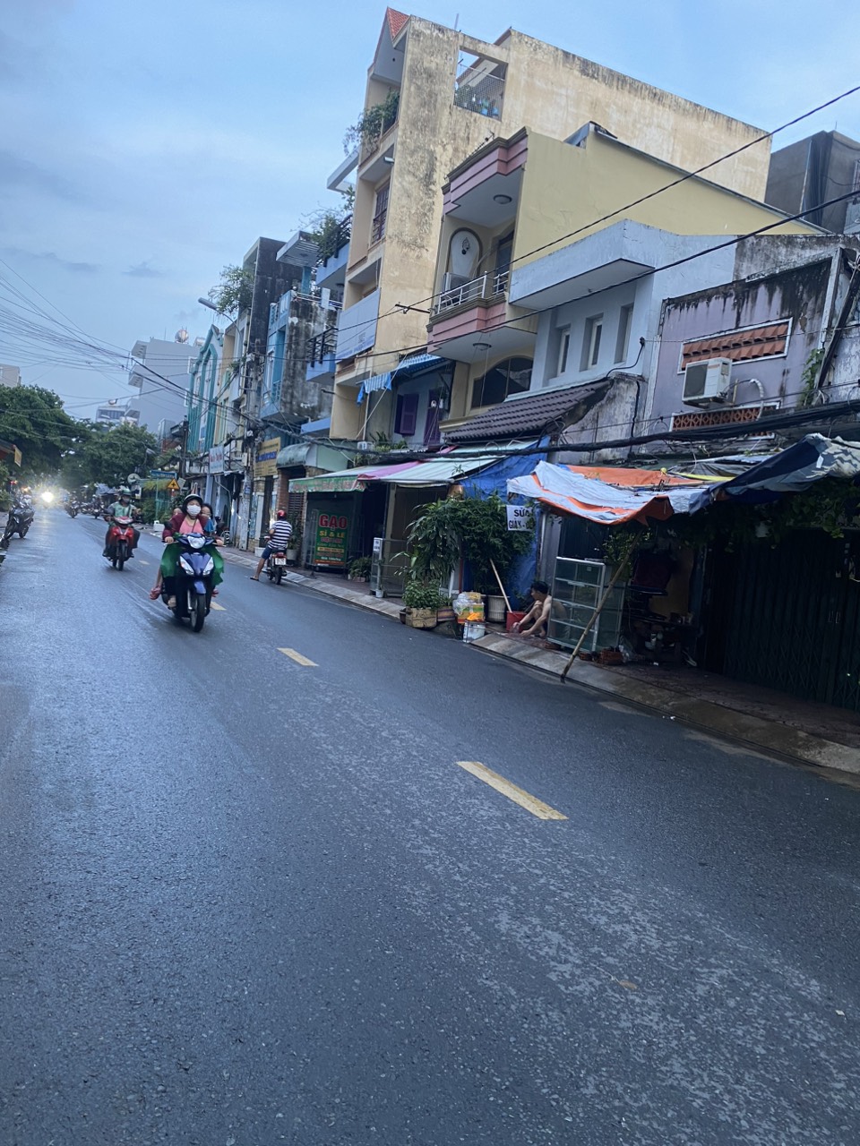 NHÀ MỚI Ở NGAY- TIỆN KINH DOANH HAY CHO THUÊ -MẶT TIỀN QUẬN 8 -KHÔNG QH.