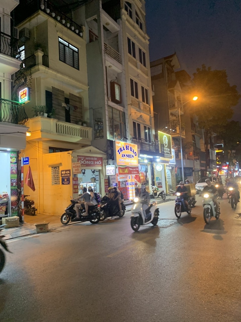 NHà đẹp Thụy Khuê.Hàng hiếm, giá tốt.32m.5t.5.6 tỷ..