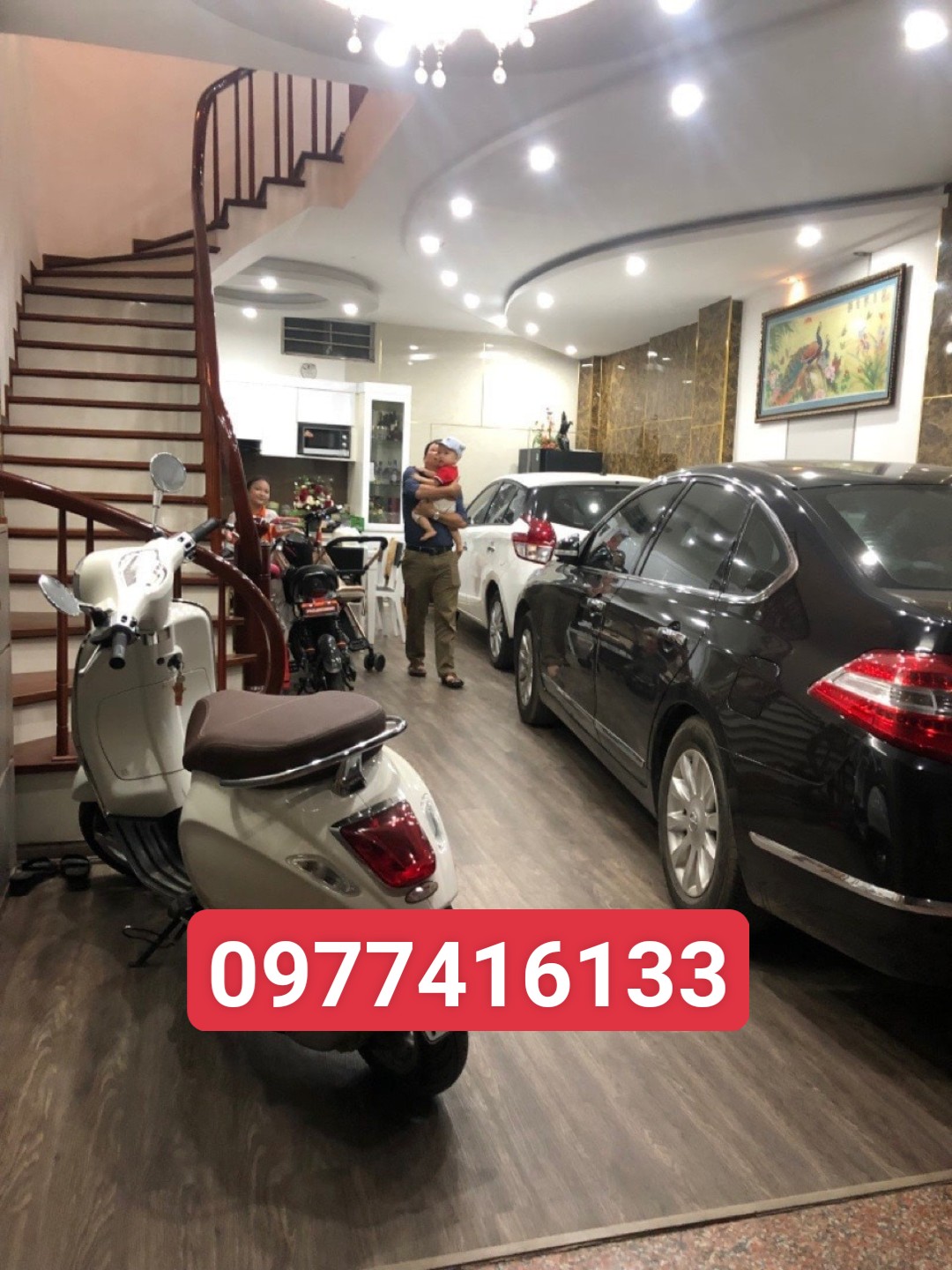 Cực hiếm nhà Cầu Giấy,50m2, MT 5m, phân lô, ô tô đỗ cửa, kinh doanh. Chỉ 8 tỷ.