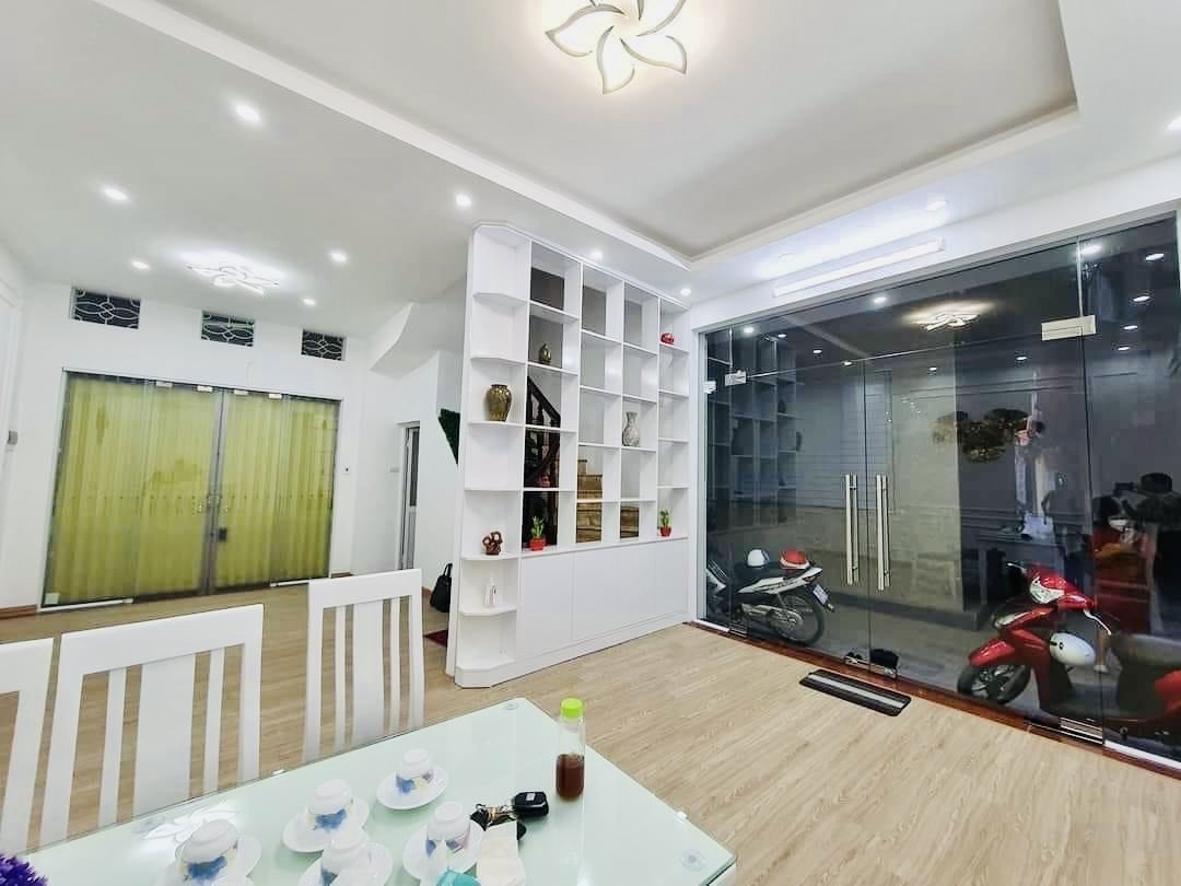 BÁN NHÀ ĐẸP LÊ THANH NGHỊ 46M MẶT TIỀN KHỦNG NHỈNH 7 TỶ.