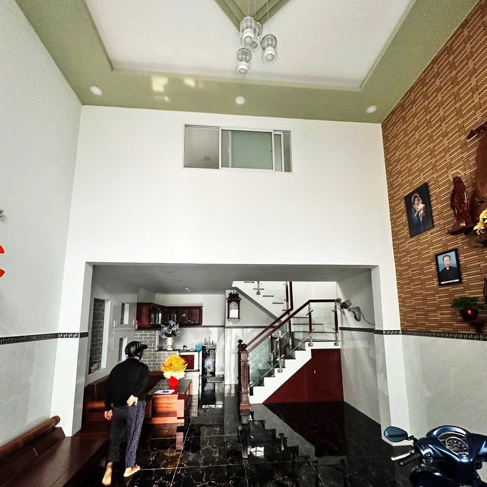 Bán nhà hẻm 5m thông Gò Dầu quận Tân phú DT 5 x 12-2T chỉ 4,3 tỷ TL.