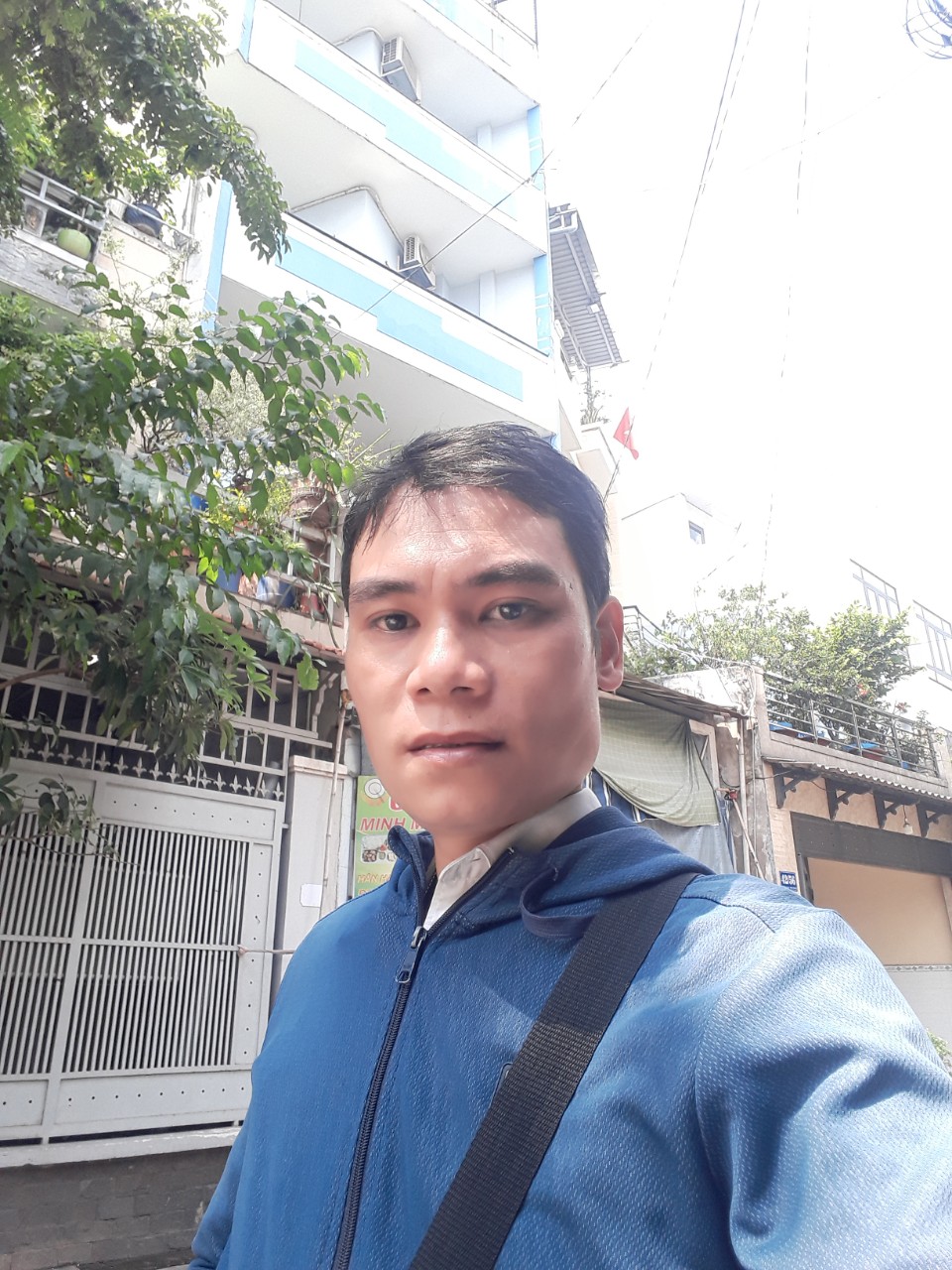 Bân nhà mặt tiền phường Hiệp Tân quận Tân Phú căn góc đúc 3 tấm 4.4x17 gần công viên Đầm Sen.