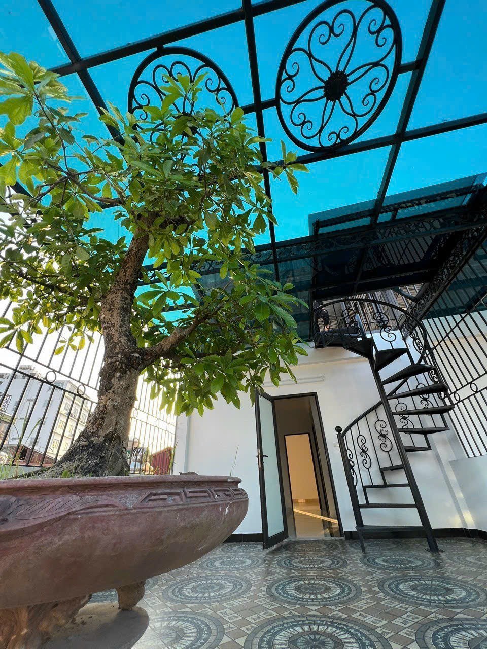 CẦN TIÊN BÁN GẤP nhà mặt phố BA ĐÌNH 45m.12 tỷ..