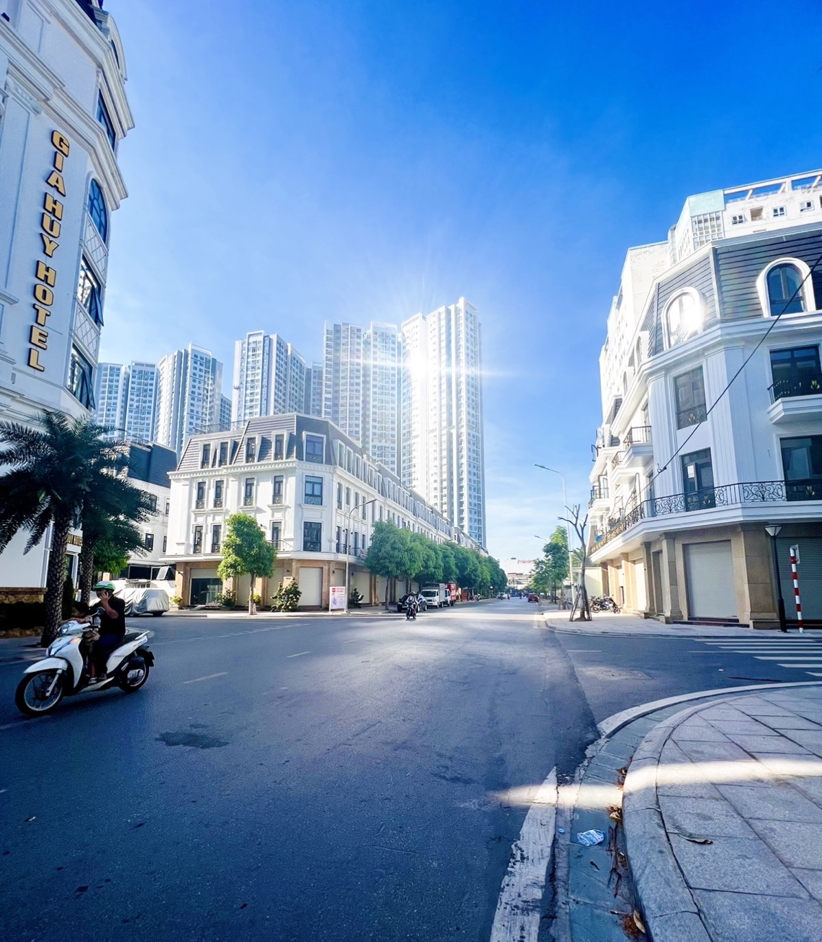 Bán lô đất cực đẹp ngay Hoàng Huy Mall Nguyễn Tất Tố , Lê Chân, Hải Phòng.