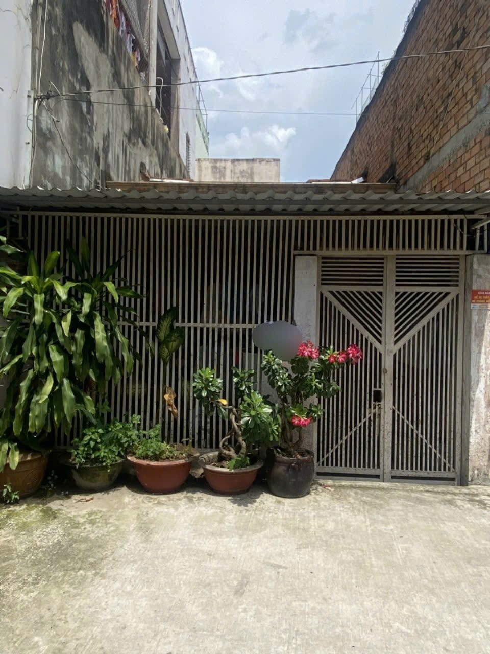 Bán nhà đường Tên Lửa phường Bình Trị Đông B 4x16 hẻm 6m đối diện với UB quận Bình Tân.