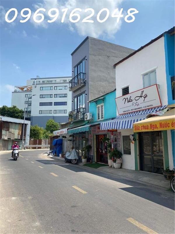 SANG MẶT BẰNG HẺM LỚN THÔNG UNG VĂN KHIÊM VÀ D5