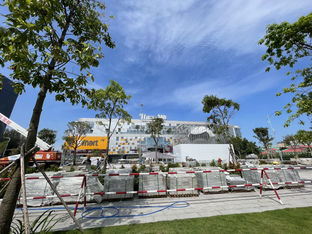 Cần Bán nhà Phan Huy Ích HXH sát Emart 2 54m2 Ngang 4,1 4 Tầng 5 P.Ngủ chỉ 5,x Tỷ