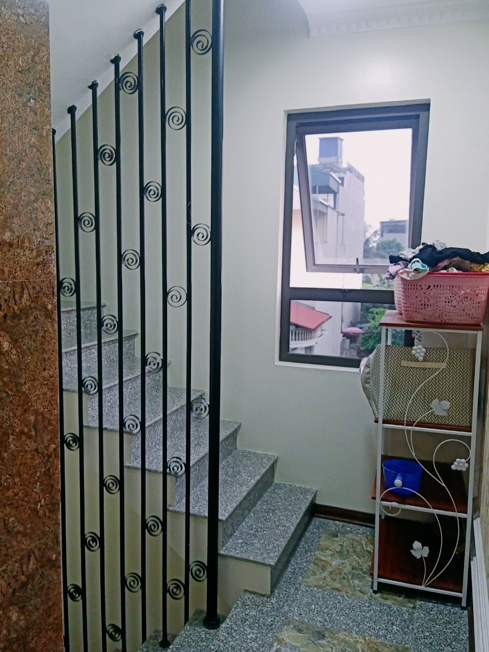 BÁN NHÀ NGÕ 142 CỔ BI 3 TẦNG 100M2 -5. TỶ OTO TRÁNH NHAU, KINH DOANH