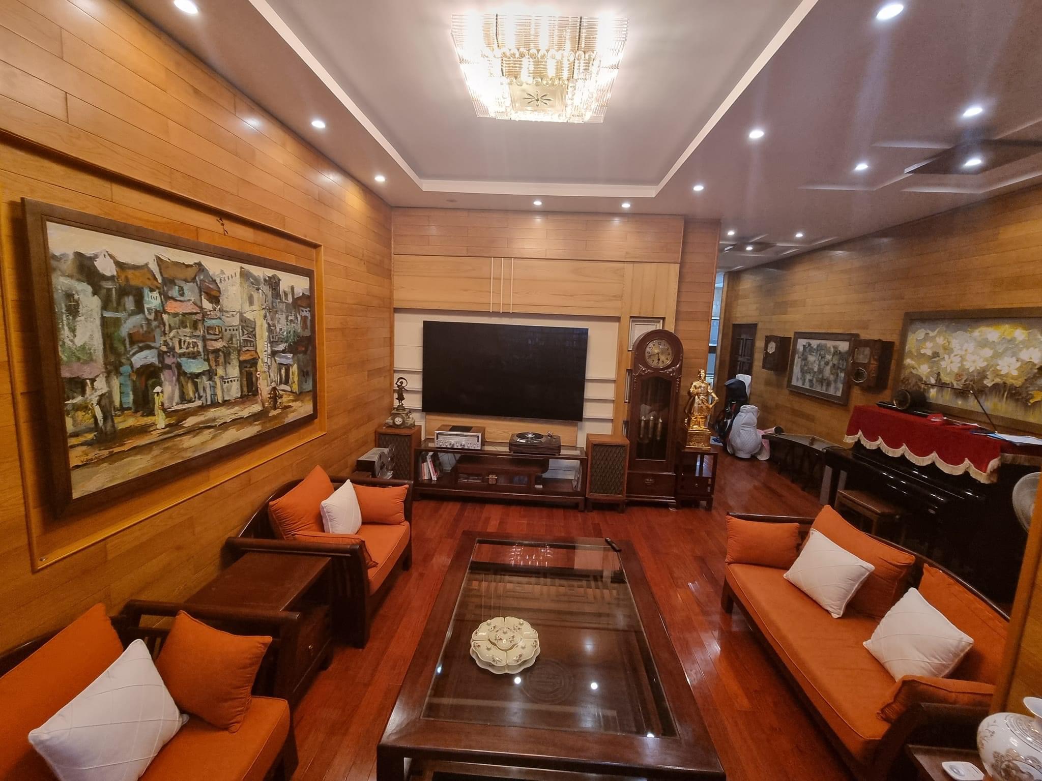 120m2
