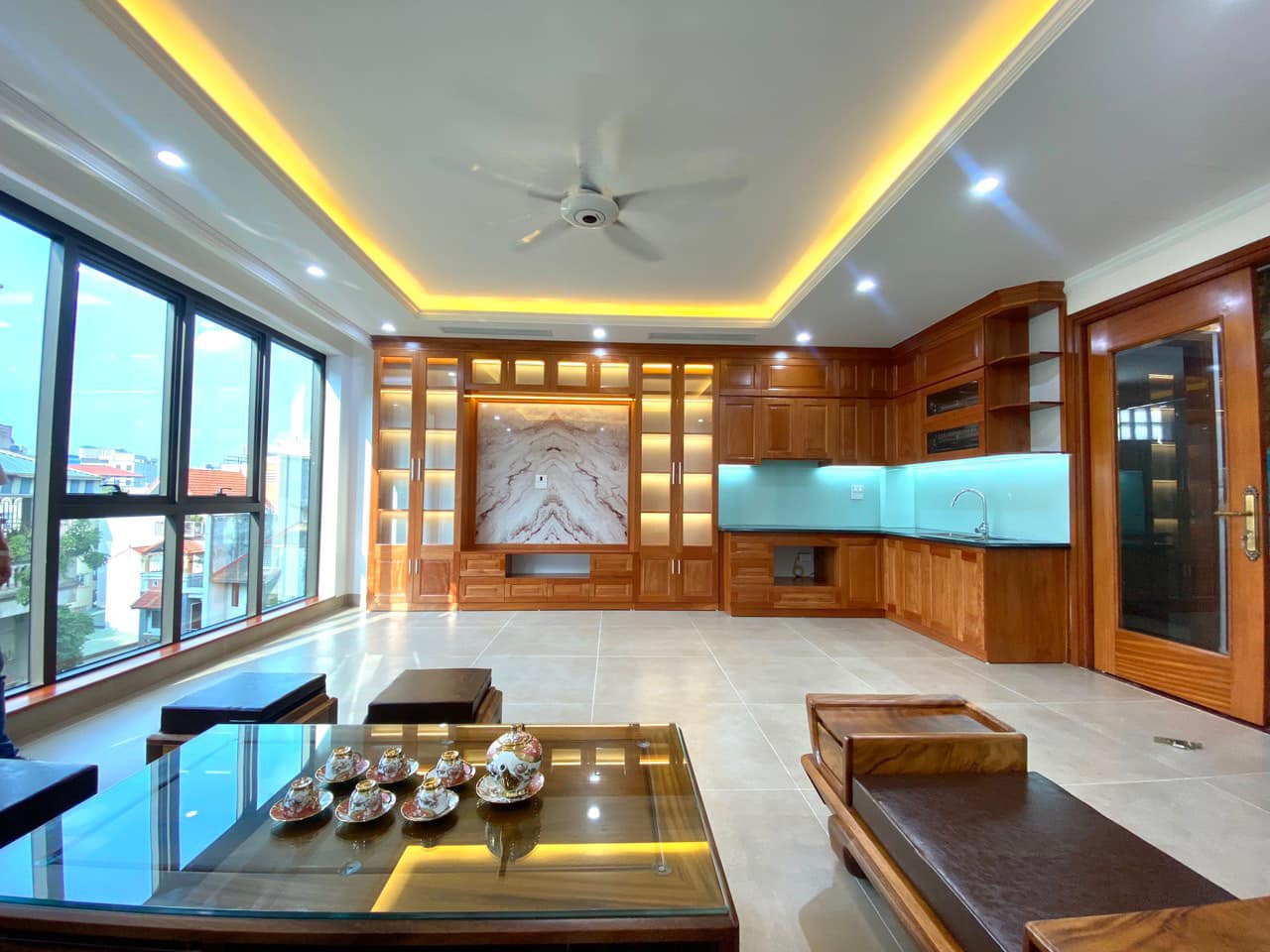 TÒA NHÀ VĂN PHÒNG MỸ ĐÌNH - 3 Ô TÔ TRÁNH - VỈA HÈ - 8 TẦNG - THANG MÁY.