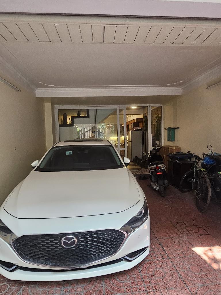 Chủ cần bán 86m2x4T, 5m MT mặt phố Giải Phóng, Hoàng Mai, Hà Nội