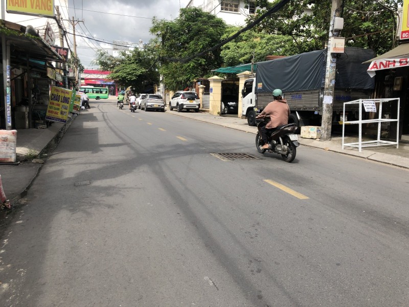 Bán Nhà Mặt Tiền Dương Quảng Hàm Gò Vấp 100m2 Ngang 5m Cực Ngon