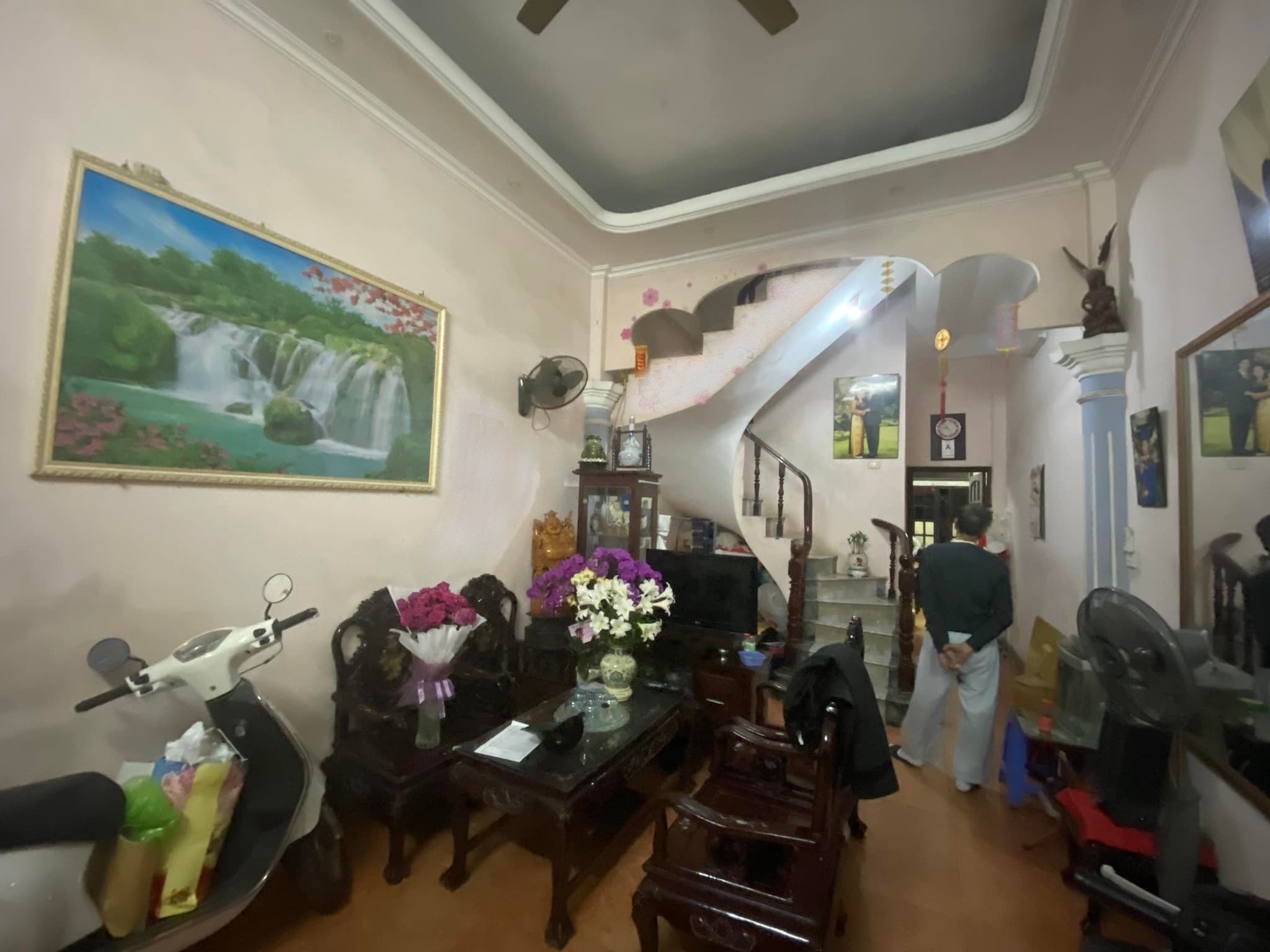 BÁN NHÀ Ở BÀ TRIỆU, HÀ ĐÔNG, CÁCH PHỐ 20M, 3 TẦNG, DT 43m2, CHỈ 4 TỶ 1