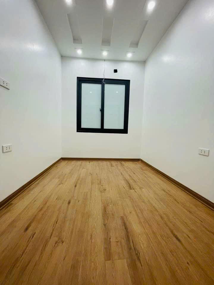 CHỈ 1 TỶ BẠN SỞ HỮU NGÔI NHÀ 4 TẦNG GIẤY TỜ SỔ ĐẦY ĐỦ HỘ NHẨU TẠI QUẬN HAI BÀ TRƯNG .