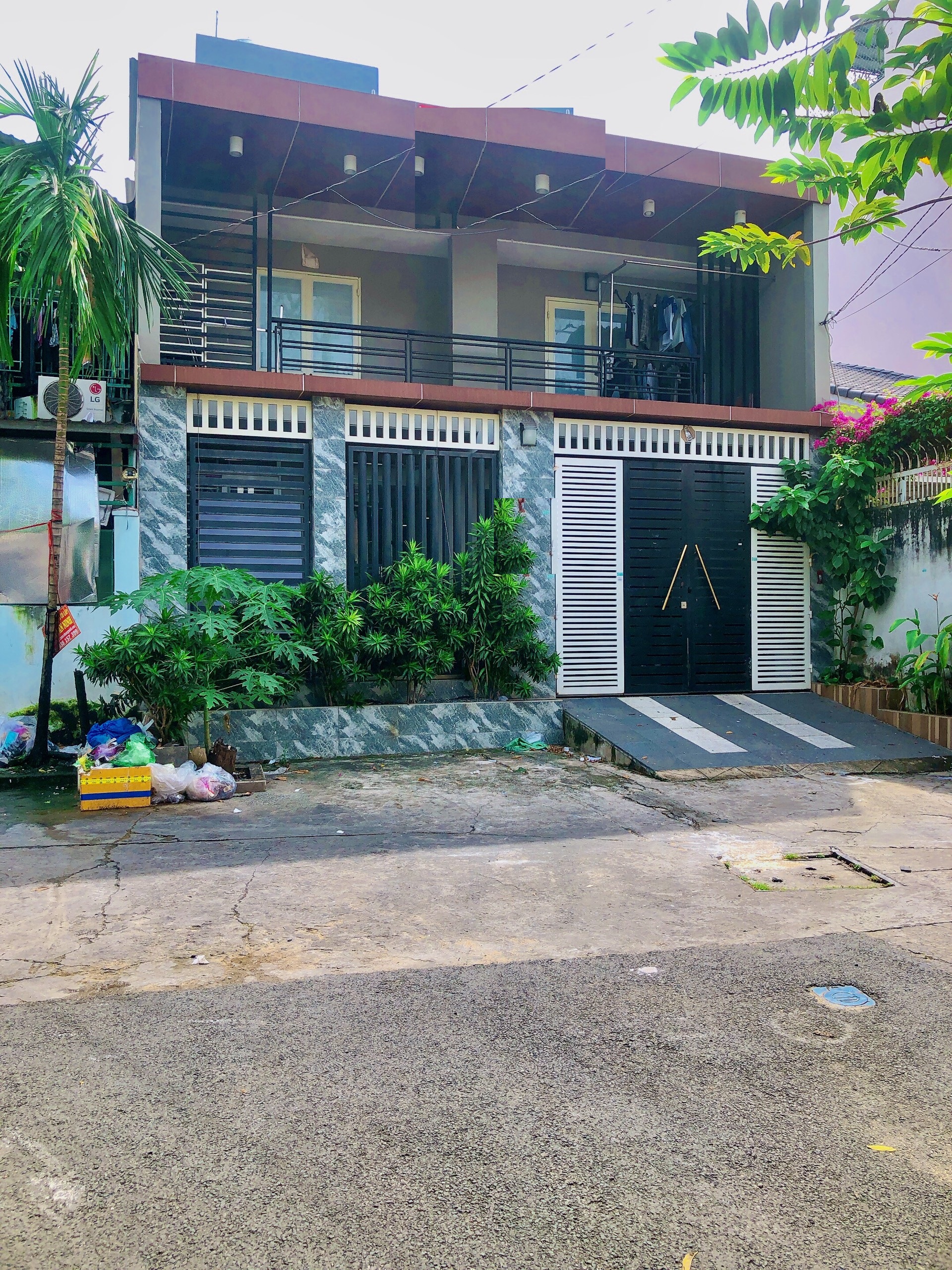 Bán nhà hẻm 10m đường Lê Thúc Hoạch,DT:8x20m đúc 1 lầu giá 15 tỷ