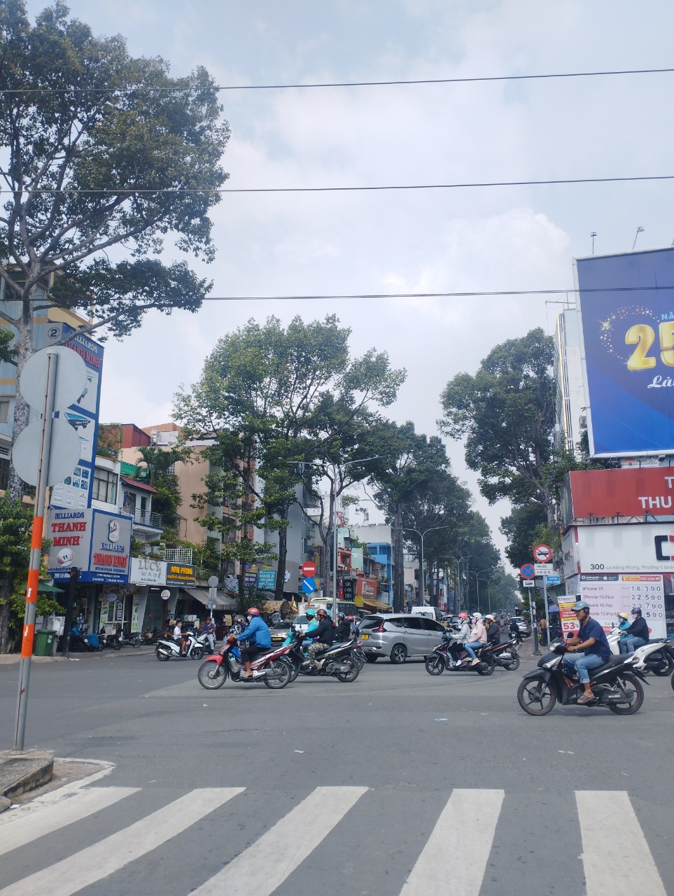 Ngộp Lê Hồng Phong - Quận 5 - HXH Thông - 4 Tầng - 50m2